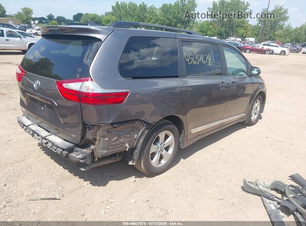 5TDKZ3DC1JS958731 2018 TOYOTA SIENNA Коричневый Задняя правая четверть