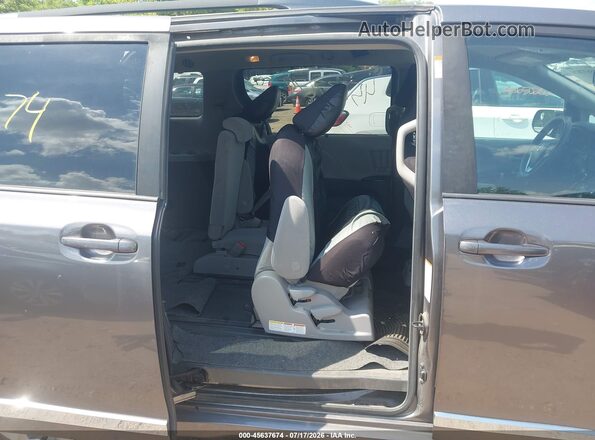 5TDKZ3DC1JS958731 2018 TOYOTA SIENNA Коричневый Вид наклейки с VIN-кодом