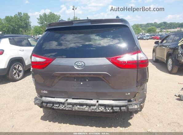 5TDKZ3DC1JS958731 2018 TOYOTA SIENNA Коричневый 