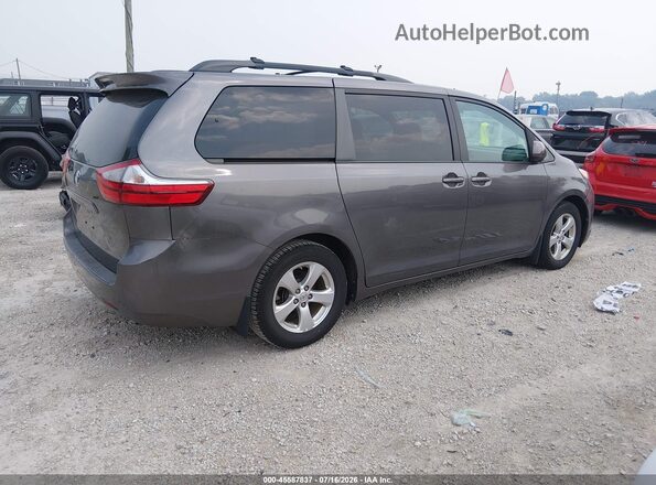 5TDKZ3DC2HS836017 2017 TOYOTA SIENNA Silver უკანა მარჯვენა