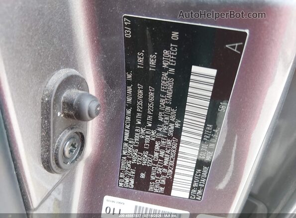 5TDKZ3DC2HS836017 2017 TOYOTA SIENNA Silver ძრავის განყოფილების ხედი