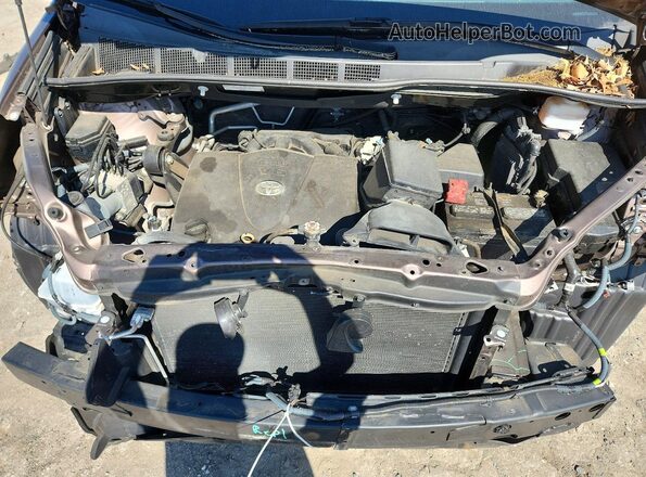 5TDKZ3DC2JS964182 2018 TOYOTA SIENNA Желто-коричневый Вид подкапотного пространства