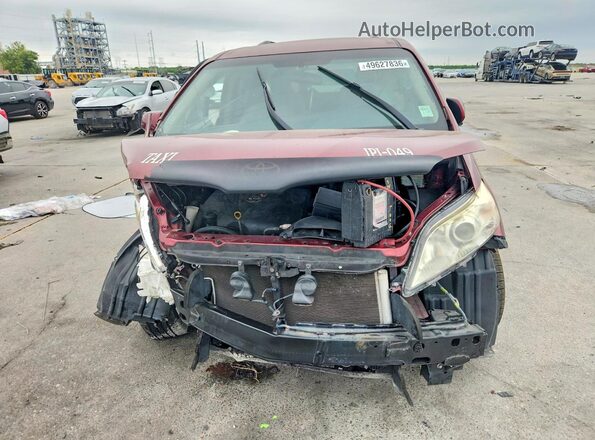 5TDKZ3DC3HS769041 2017 TOYOTA SIENNA Burgundy Front view