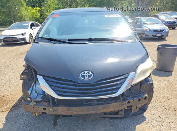 5TDKZ3DC3HS860391 2017 TOYOTA SIENNA Black Вид спереду