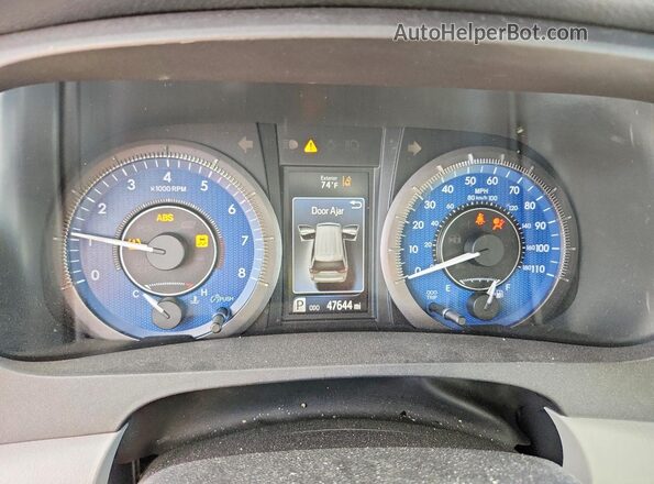5TDKZ3DC3JS949075 2018 TOYOTA SIENNA Белый Вид щитка приборов