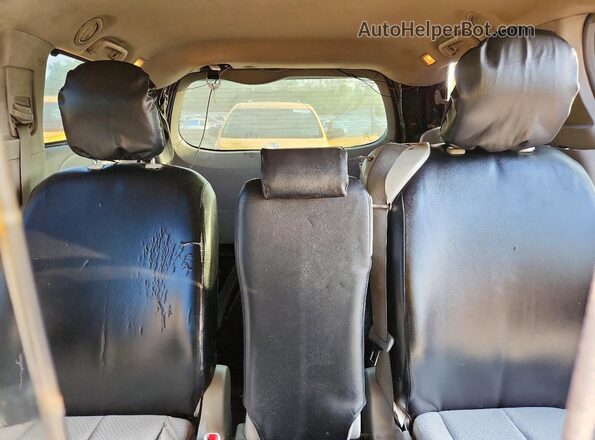 5TDKZ3DC4HS876051 2017 TOYOTA SIENNA Yellow Հետևի նստատեղերի տեսք