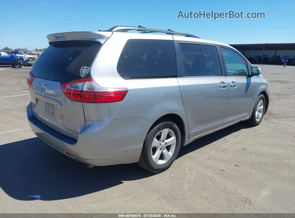 5TDKZ3DC5HS881078 2017 TOYOTA SIENNA Серебряный Задняя правая четверть