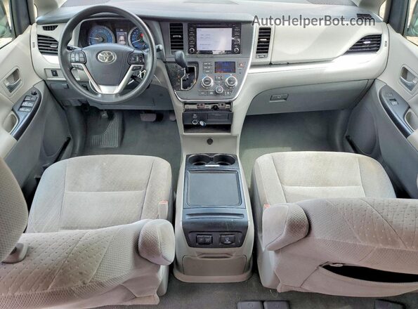 5TDKZ3DC5KS988039 2019 TOYOTA SIENNA Burgundy Widok deski rozdzielczej