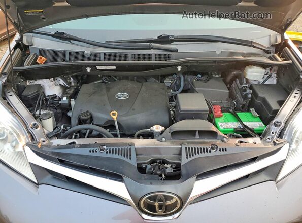 5TDKZ3DC5LS029080 2020 TOYOTA SIENNA Gray ძრავის განყოფილების ხედი