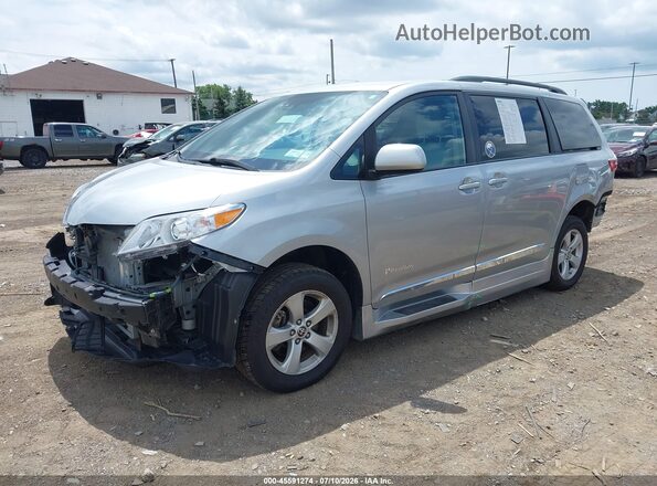 5TDKZ3DC5LS069448 2020 TOYOTA SIENNA Silver წინა მარცხენა ხედი სამი მეოთხედიდან