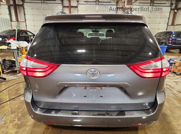 5TDKZ3DC6HS897421 2017 TOYOTA SIENNA Gray Вид ззаду