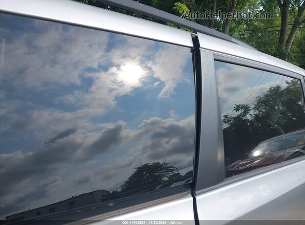 5TDKZ3DC7HS865335 2017 TOYOTA SIENNA Silver 