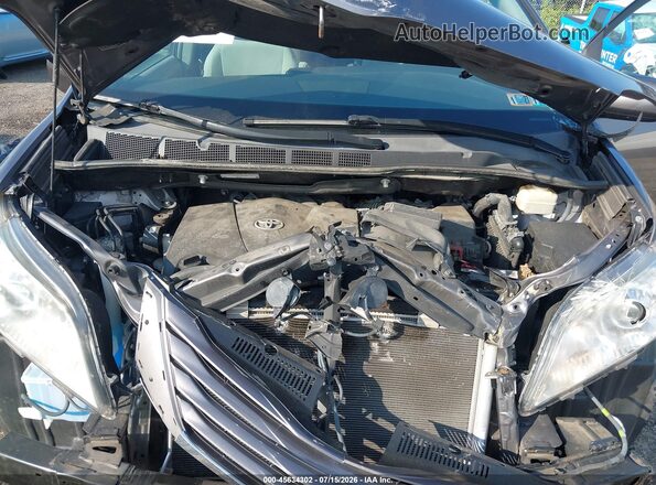 5TDKZ3DC7HS874178 2017 TOYOTA SIENNA Tan Widok z tyłu