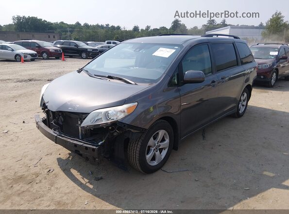 5TDKZ3DC8KS968948 2019 TOYOTA SIENNA Gray Front left