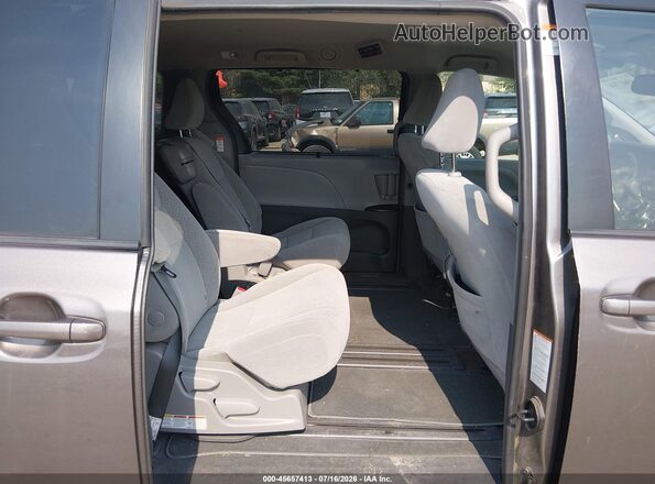 5TDKZ3DC8KS968948 2019 TOYOTA SIENNA Gray VIN sticker view