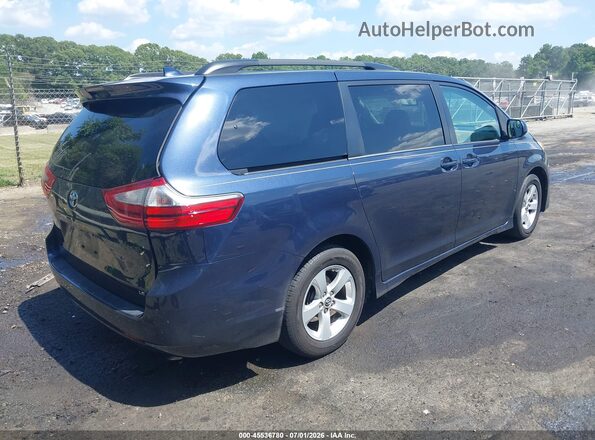 5TDKZ3DC9JS913083 2018 TOYOTA SIENNA Blue Trasero derecho