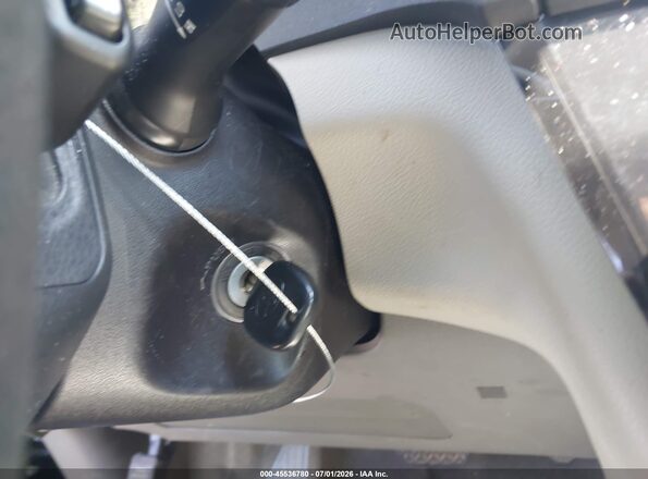 5TDKZ3DC9JS913083 2018 TOYOTA SIENNA Blue Vista del salpicadero