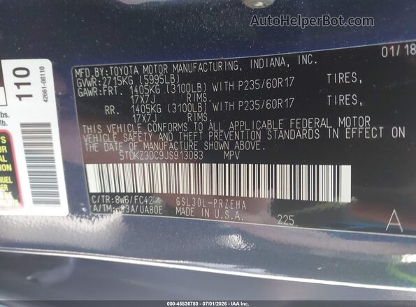5TDKZ3DC9JS913083 2018 TOYOTA SIENNA Blue Vista del compartimento del motor