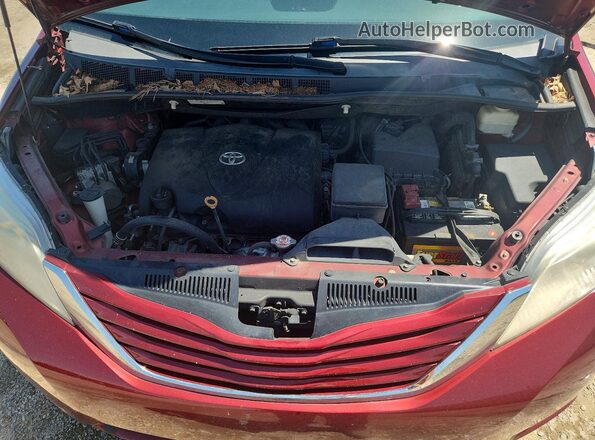 5TDKZ3DCXHS799332 2017 TOYOTA SIENNA Red Շարժիչի բաժամունքի տեսք