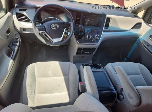 5TDKZ3DCXHS799332 2017 TOYOTA SIENNA Red Առջևի վահանակի տեսք
