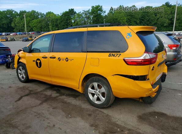 5TDKZ3DCXHS877415 2017 TOYOTA SIENNA Yellow უკანა მარცხენა
