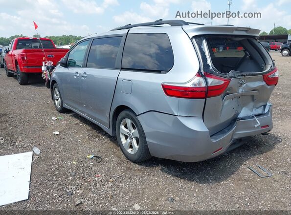 5TDKZ3DCXJS927512 2018 TOYOTA SIENNA Серебряный Задняя левая четверть