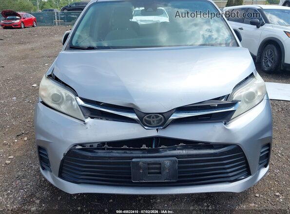 5TDKZ3DCXJS927512 2018 TOYOTA SIENNA Серебряный 