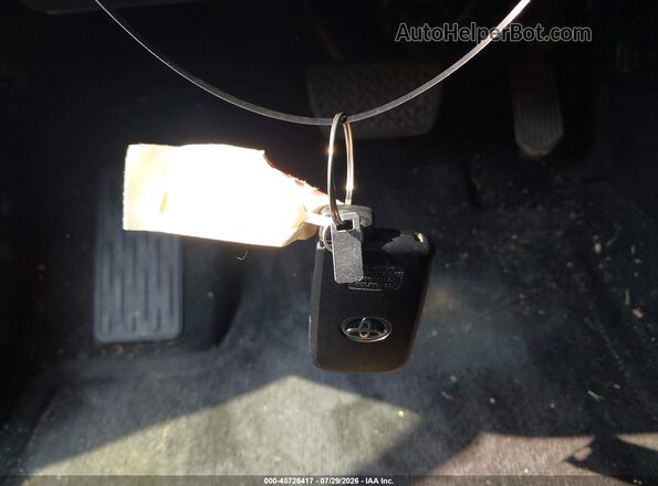5TDKZRFH0HS515329 2017 TOYOTA HIGHLANDER Gray Dashboard view