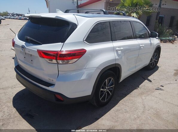 5TDKZRFH0JS544335 2018 TOYOTA HIGHLANDER White Tył prawy