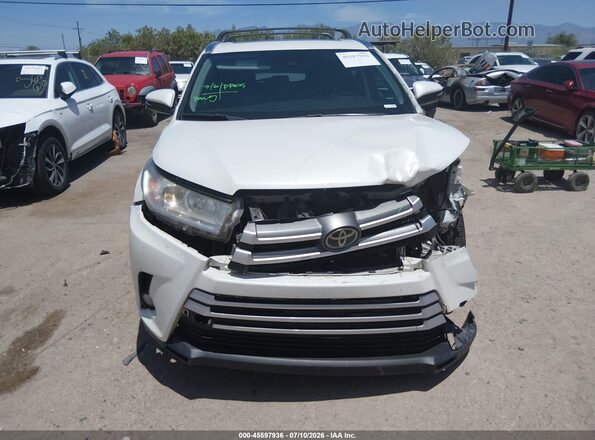 5TDKZRFH0JS544335 2018 TOYOTA HIGHLANDER White Widok deski rozdzielczej