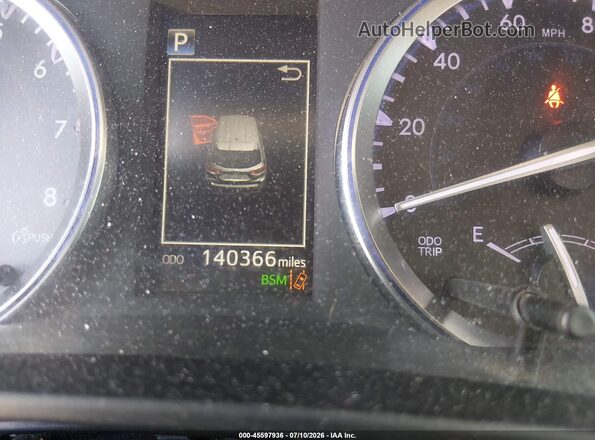 5TDKZRFH0JS544335 2018 TOYOTA HIGHLANDER White Widok wnętrza 360 stopni