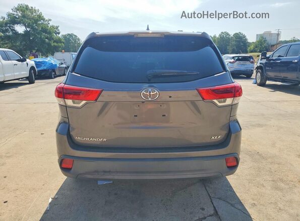 5TDKZRFH0KS554476 2019 TOYOTA HIGHLANDER Charcoal Widok z tyłu