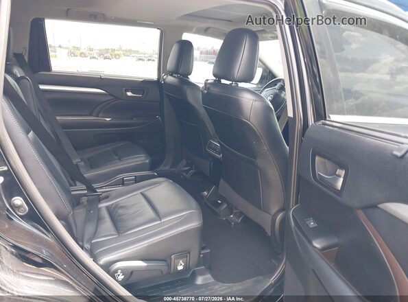5TDKZRFH0KS558902 2019 TOYOTA HIGHLANDER Black VIN կոդի պիտակի տեսք