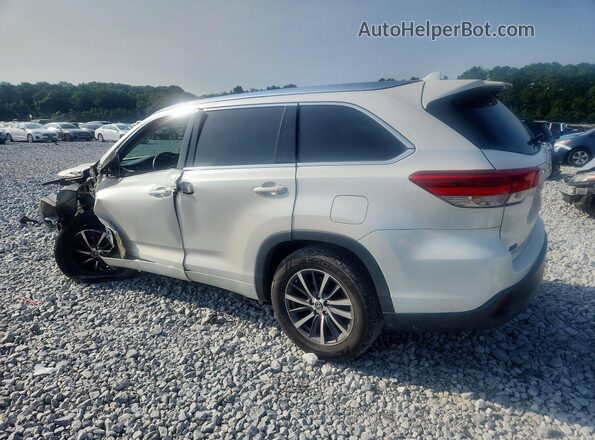 5TDKZRFH1HS507708 2017 TOYOTA HIGHLANDER White Trasero izquierdo