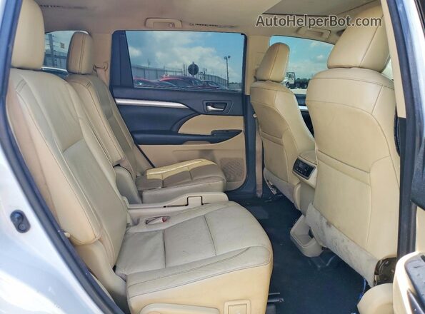 5TDKZRFH1HS519857 2017 TOYOTA HIGHLANDER White Vista interior trasera