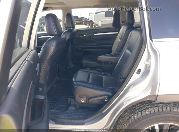 5TDKZRFH1JS272829 2018 TOYOTA HIGHLANDER Серебряный Вид наклейки с VIN-кодом