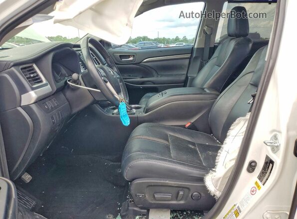 5TDKZRFH1JS541847 2018 TOYOTA HIGHLANDER White Widok wnętrza z przodu