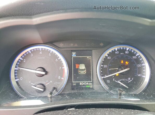 5TDKZRFH1KS555569 2019 TOYOTA HIGHLANDER Черный Вид щитка приборов