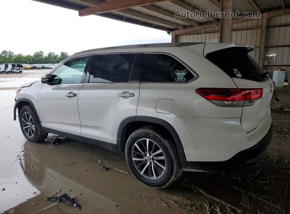 5TDKZRFH1KS569102 2019 TOYOTA HIGHLANDER Белый Задняя левая четверть