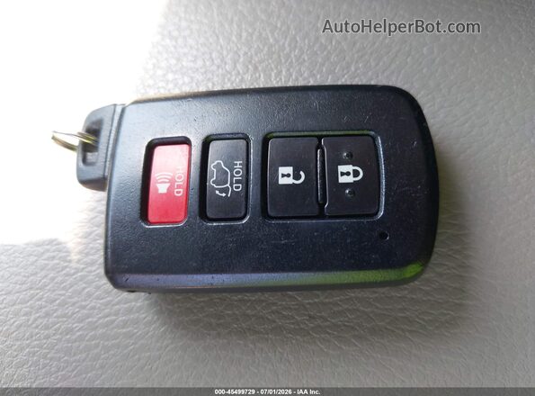 5TDKZRFH2HS217834 2017 TOYOTA HIGHLANDER Silver Widok deski rozdzielczej