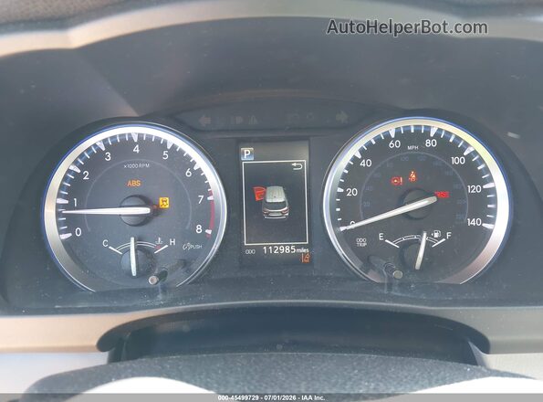 5TDKZRFH2HS217834 2017 TOYOTA HIGHLANDER Silver Widok tylnych siedzeń