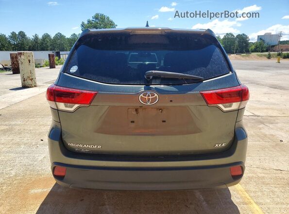 5TDKZRFH2KS349533 2019 TOYOTA HIGHLANDER Charcoal Հետևի տեսք