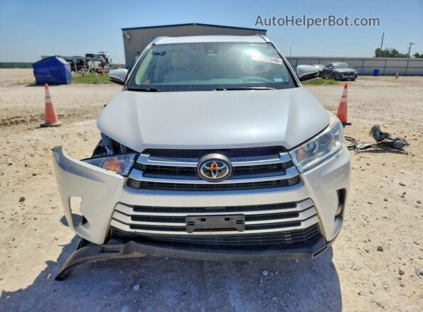 5TDKZRFH2KS369457 2019 TOYOTA HIGHLANDER White Vista frontal