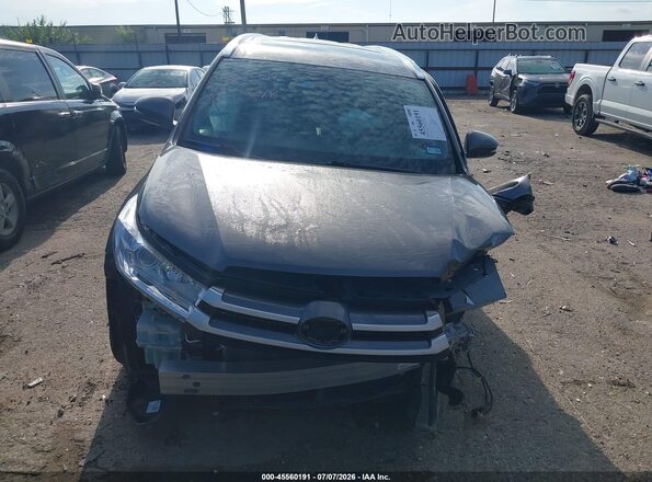 5TDKZRFH2KS570713 2019 TOYOTA HIGHLANDER Gray Вид панелі приладів