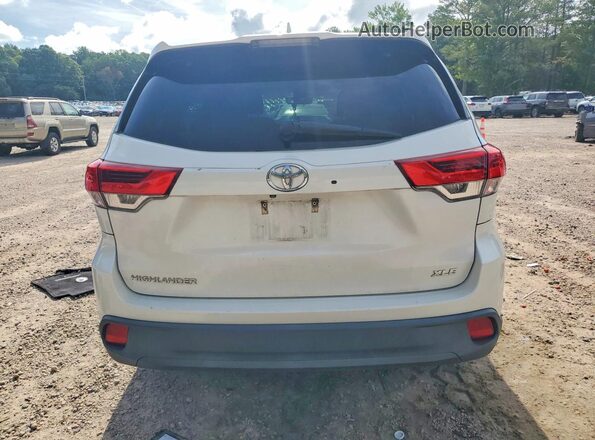 5TDKZRFH3HS510383 2017 TOYOTA HIGHLANDER White Հետևի տեսք