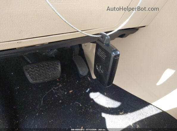 5TDKZRFH4KS316971 2019 TOYOTA HIGHLANDER White Widok deski rozdzielczej