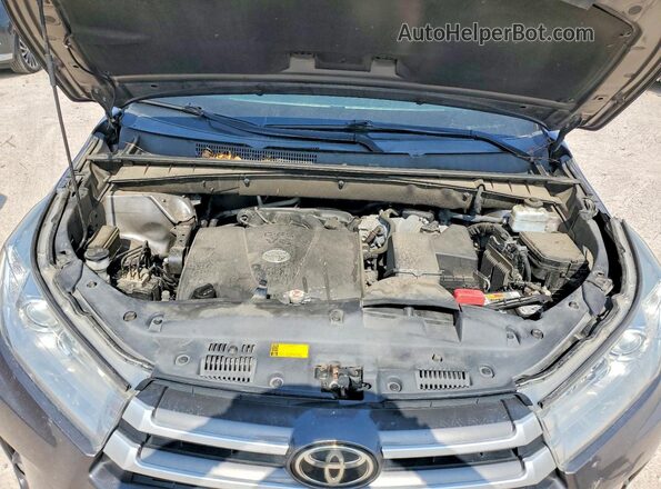 5TDKZRFH4KS567442 2019 TOYOTA HIGHLANDER Серый Вид подкапотного пространства