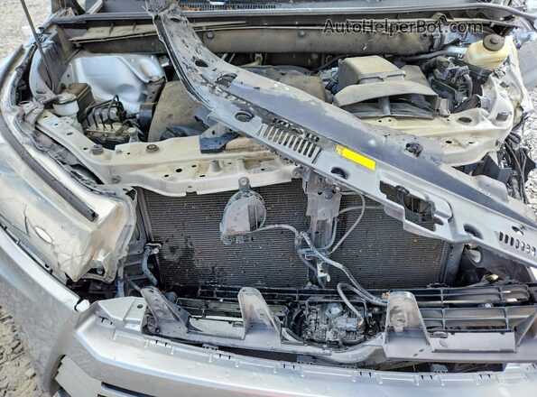 5TDKZRFH5HS194873 2017 TOYOTA HIGHLANDER Silver Շարժիչի բաժամունքի տեսք