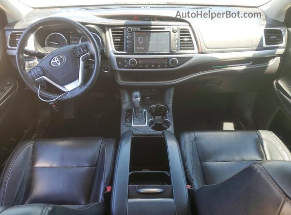 5TDKZRFH5JS260781 2018 TOYOTA HIGHLANDER Red Dashboard view