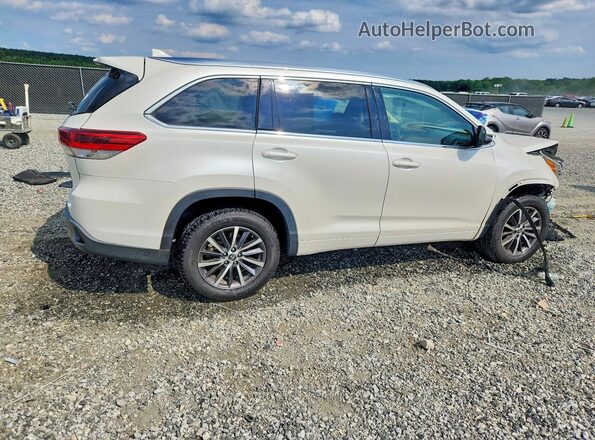 5TDKZRFH5JS538174 2018 TOYOTA HIGHLANDER White Trasero derecho